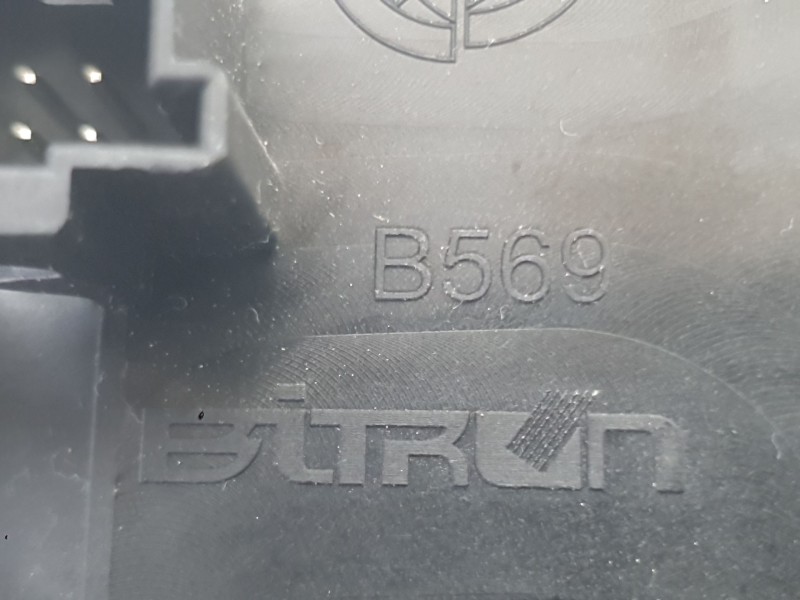 Recambio de mando luces para fiat tipo sedán (356_, 357_) 1.4 (356sxa1b) referencia OEM IAM 735630749  