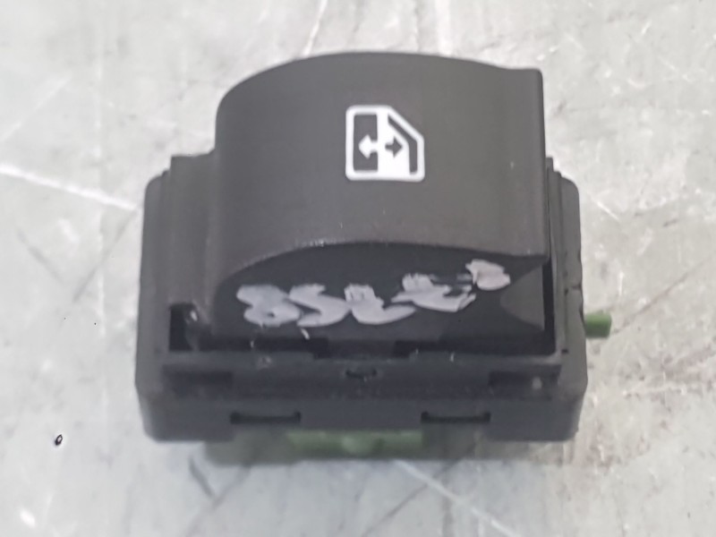 Recambio de mando elevalunas delantero derecho para fiat tipo sedán (356_, 357_) 1.4 (356sxa1b) referencia OEM IAM 735631464  
