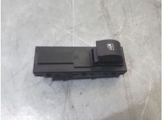 MANDO ELEVALUNAS TRASERO DERECHO 735664630 T098 MOPAR