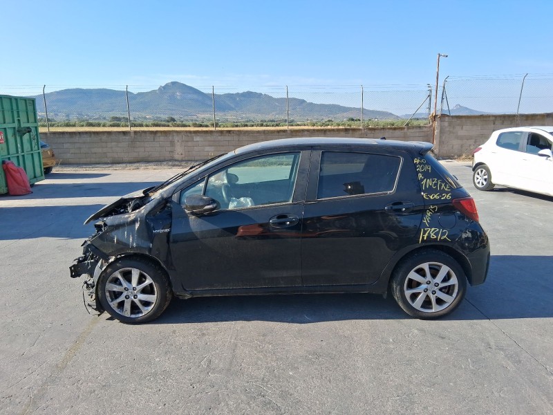 toyota yaris (_p13_) del año 2014
