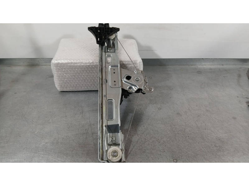 Recambio de elevalunas trasero derecho para opel zafira tourer c (p12) 1.6 cdti (75) referencia OEM IAM 13369290  
