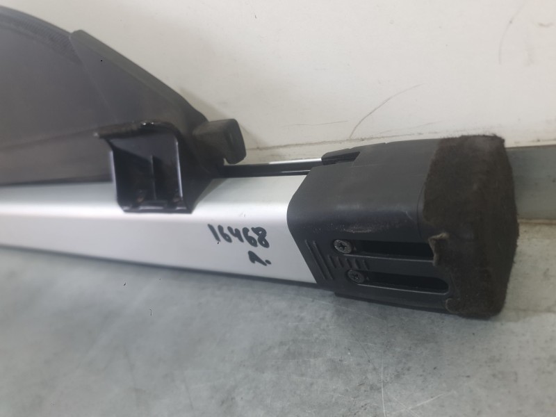 Recambio de bandeja trasera para kia sportage iv (ql, qle) 1.6 gdi referencia OEM IAM 85910F1000  