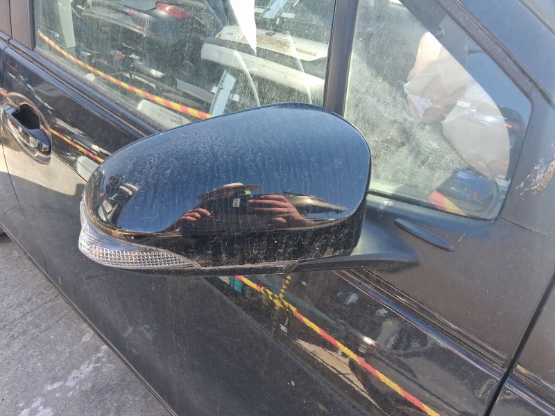 Recambio de retrovisor derecho para toyota yaris (_p13_) 1.5 hybrid (nhp130_) referencia OEM IAM 879100DB30 ELECTRICO 