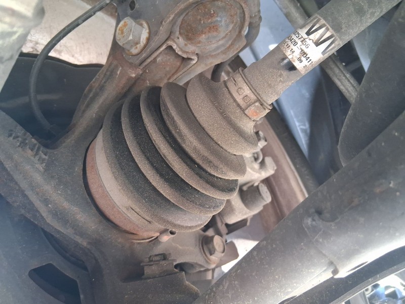 Recambio de transmision delantera izquierda para toyota yaris (_p13_) 1.5 hybrid (nhp130_) referencia OEM IAM 434200D411  