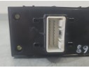 Recambio de mando elevalunas delantero izquierdo para kia sportage iv (ql, qle) 1.6 gdi referencia OEM IAM 93571F1000 C/ MANDO R