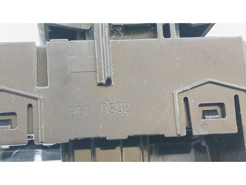 Recambio de palanca freno de mano para lexus es 300h referencia OEM IAM 8439033070 ELECTRICA 9600S92