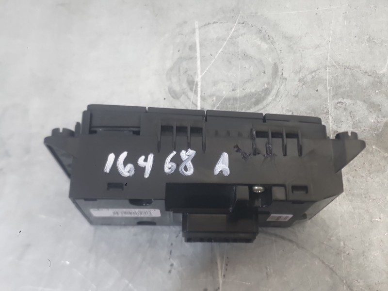 Recambio de mando luces para kia sportage iv (ql, qle) 1.6 gdi referencia OEM IAM   