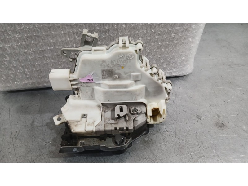 Recambio de cerradura puerta delantera izquierda para audi q3 (8ub, 8ug) 2.0 tdi quattro referencia OEM IAM 8J1837015F  
