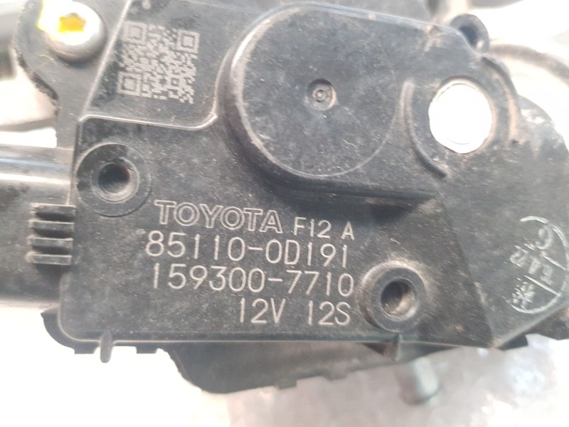 Recambio de motor limpia delantero para toyota yaris (_p13_) 1.5 hybrid (nhp130_) referencia OEM IAM 851100D191  