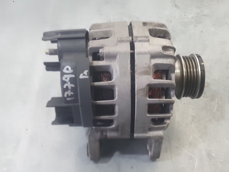 Recambio de alternador para dacia sandero ii (b8_) 1.0 sce 75 (b8jc, b8jd) referencia OEM IAM VERE8411  