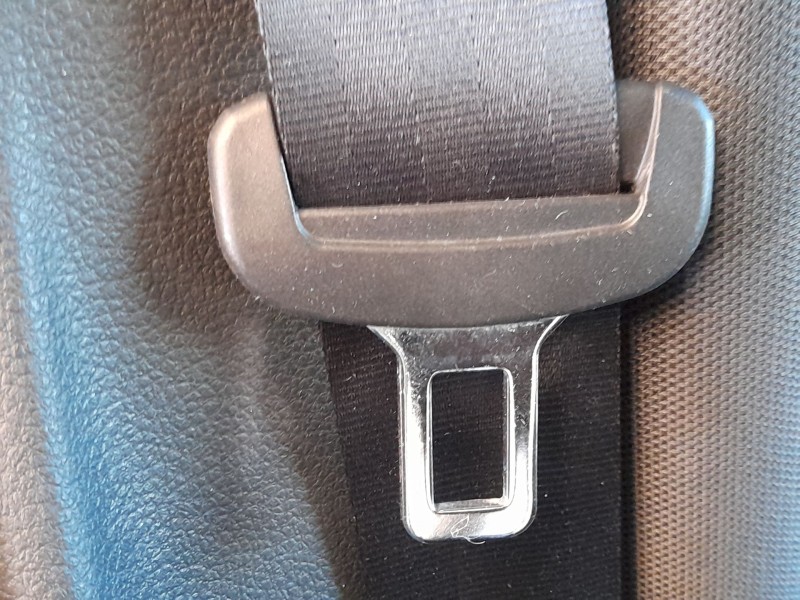 Recambio de cinturon seguridad trasero derecho para volkswagen golf sportsvan vii (am1, an1) 1.4 tsi referencia OEM IAM 51085780