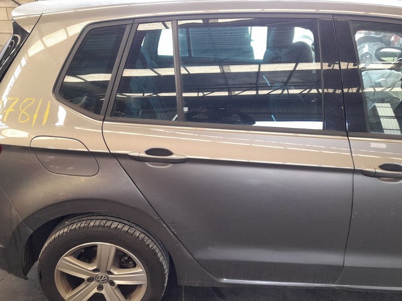Recambio de puerta trasera derecha para volkswagen golf sportsvan vii (am1, an1) 1.4 tsi referencia OEM IAM 510833056R  