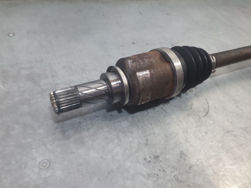 Recambio de transmision delantera derecha para dacia sandero ii (b8_) 1.0 sce 75 (b8jc, b8jd) referencia OEM IAM 391009206R  