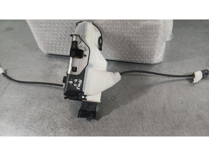 Recambio de cerradura puerta delantera izquierda para peugeot 5008 (0u_, 0e_) 1.6 hdi referencia OEM IAM 9800623180  