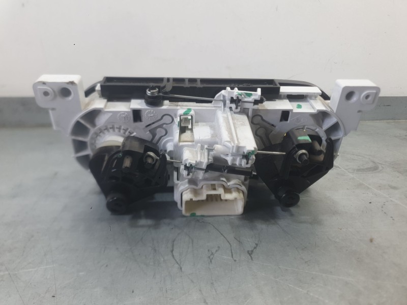 Recambio de mando calefaccion / aire acondicionado para dacia sandero ii (b8_) 1.0 sce 75 (b8jc, b8jd) referencia OEM IAM 275101