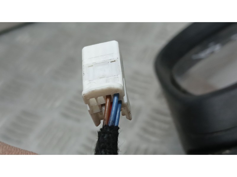 Recambio de retrovisor izquierdo para nissan micra v (k14) 1.0 referencia OEM IAM 963025FA1D ELECTRICO ROZADO 5 CABLES 