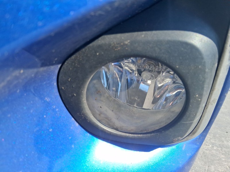 Recambio de faro antiniebla izquierdo para toyota yaris (_p13_) 1.5 (nsp131_) referencia OEM IAM   
