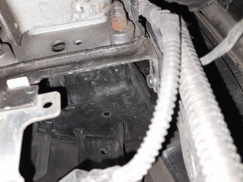 Recambio de refuerzo paragolpes delantero para volkswagen golf sportsvan vii (am1, an1) 1.4 tsi referencia OEM IAM 5G0807109AL  