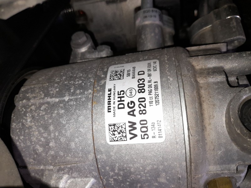 Recambio de compresor aire acondicionado para volkswagen golf sportsvan vii (am1, an1) 1.4 tsi referencia OEM IAM 5Q0820803K  