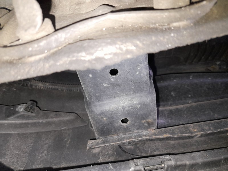 Recambio de refuerzo paragolpes trasero para volkswagen golf sportsvan vii (am1, an1) 1.4 tsi referencia OEM IAM 5G9807305E  