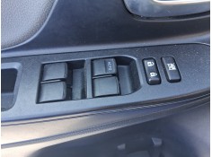 MANDO ELEVALUNAS DELANTERO IZQUIERDO 84040K0030 