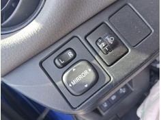 Recambio de mando retrovisor para toyota yaris (_p13_) 1.5 (nsp131_) referencia OEM IAM 848700F010  