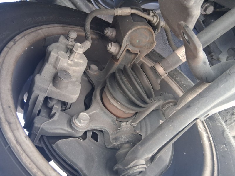 Recambio de mangueta delantera derecha para toyota yaris (_p13_) 1.5 (nsp131_) referencia OEM IAM 4321102410  