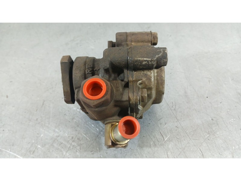 Recambio de bomba direccion para renault clio ii (bb_, cb_) 1.2 (bb0a, bb0f, bb10, bb1k, bb28, bb2d, bb2h, cb0a,... referencia O