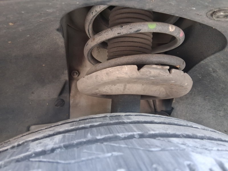 Recambio de amortiguador delantero izquierdo para peugeot 308 i (4a_, 4c_) 1.6 hdi referencia OEM IAM 9810763080  