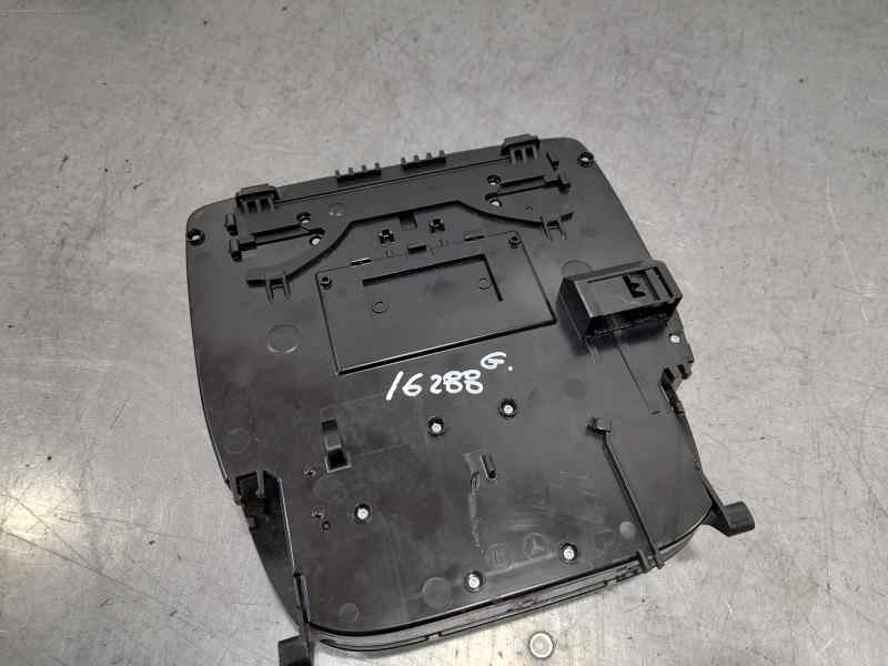 Recambio de luz interior para mercedes-benz clase c (w205) lim. c 220 bluetec referencia OEM IAM A0009066203  