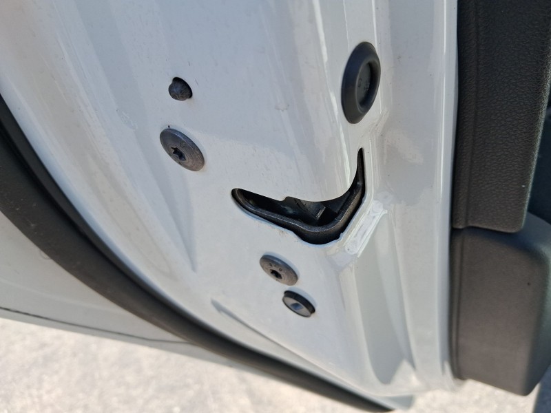 Recambio de cerradura puerta trasera izquierda para peugeot 308 i (4a_, 4c_) 1.6 hdi referencia OEM IAM 9800617580  