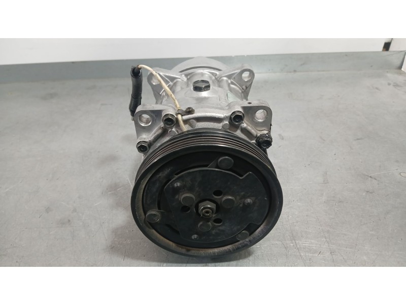 Recambio de compresor aire acondicionado para renault megane i (ba0/1_) 1.4 e (ba0e, ba0v) referencia OEM IAM 7701499820 7700272