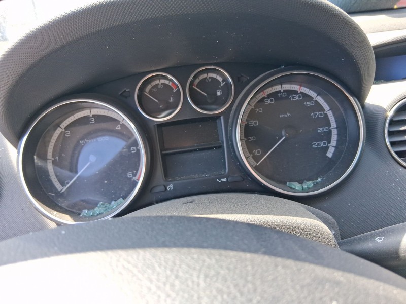 Recambio de cuadro instrumentos para peugeot 308 i (4a_, 4c_) 1.6 hdi referencia OEM IAM 9815106880  