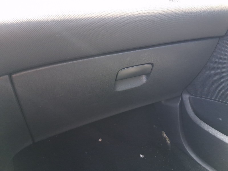 Recambio de guantera para peugeot 308 i (4a_, 4c_) 1.6 hdi referencia OEM IAM 8226LE  