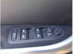 Recambio de mando elevalunas delantero izquierdo para peugeot 308 i (4a_, 4c_) 1.6 hdi referencia OEM IAM 649028  