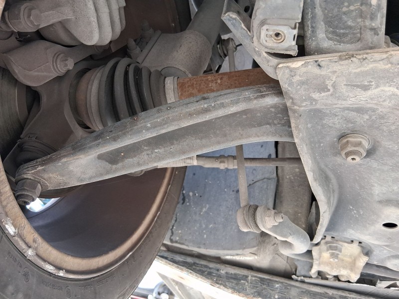 Recambio de brazo suspension inferior delantero derecho para peugeot 308 i (4a_, 4c_) 1.6 hdi referencia OEM IAM 1643189180  