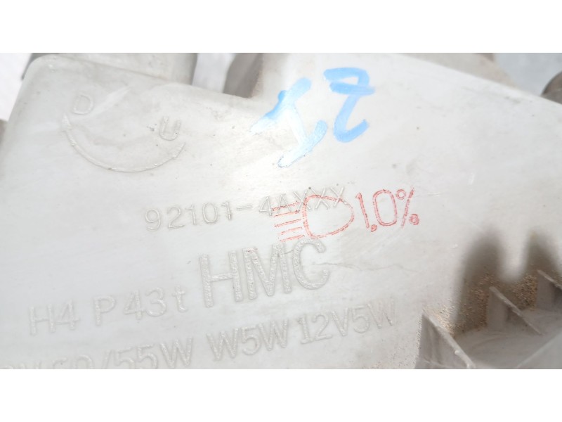 Recambio de faro izquierdo para hyundai h-1 / starex autobús (a1) 2.5 d referencia OEM IAM 921014A000  