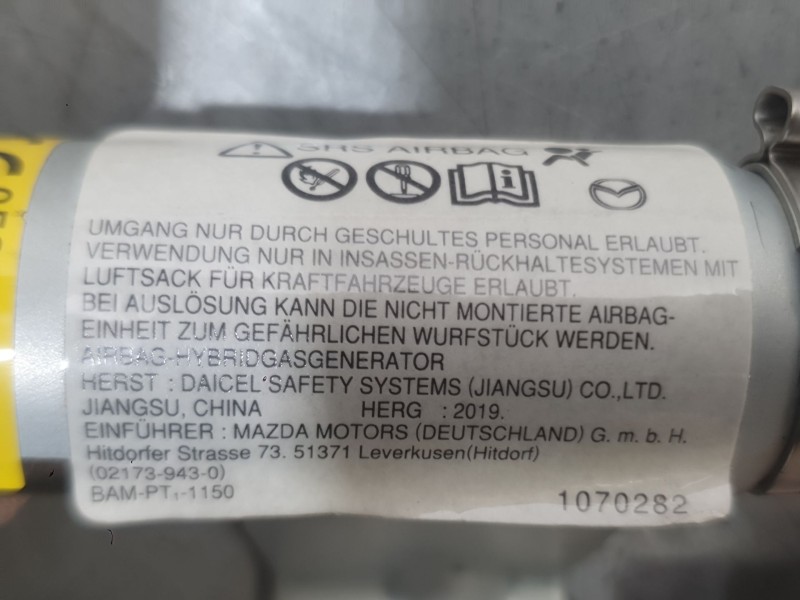 Recambio de airbag cortina delantero derecho para mazda 2 lim. () black tech edition referencia OEM IAM DA6A57KM0D  