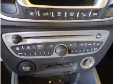 Recambio de sistema audio / radio cd para renault megane iii hatchback (bz0/1_, b3_) 1.5 dci referencia OEM IAM 281158115R  