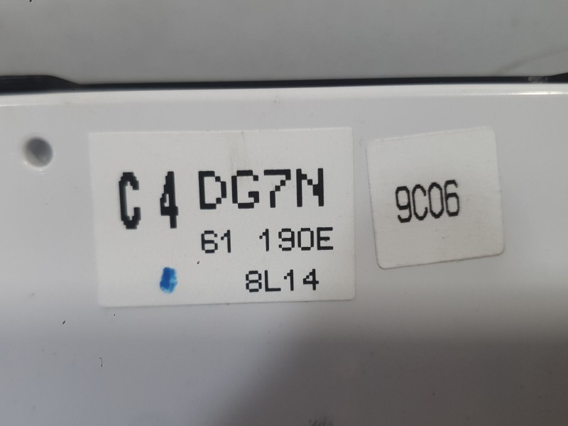 Recambio de mando climatizador para mazda 2 lim. () black tech edition referencia OEM IAM DG7N61190E  