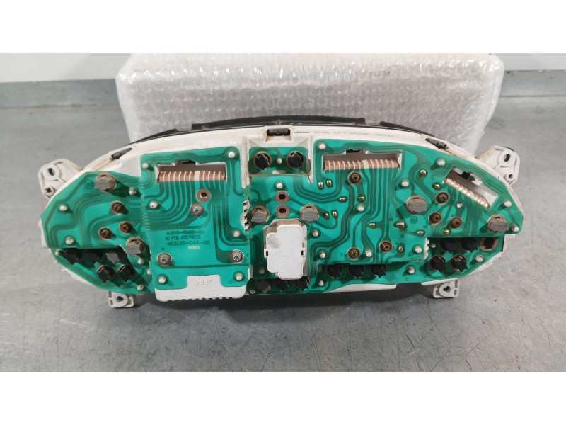 Recambio de cuadro instrumentos para hyundai h-1 / starex autobús (a1) 2.5 d referencia OEM IAM 943654A120  