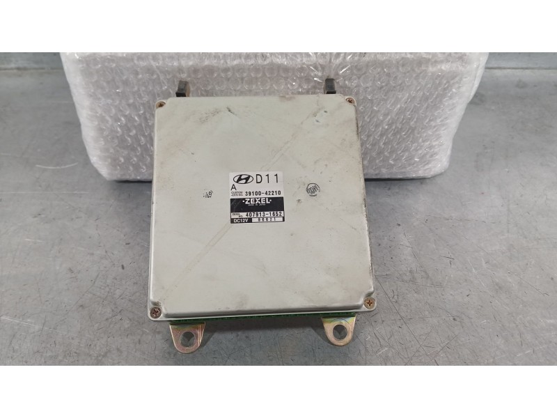 Recambio de centralita motor uce para hyundai h-1 / starex autobús (a1) 2.5 d referencia OEM IAM   
