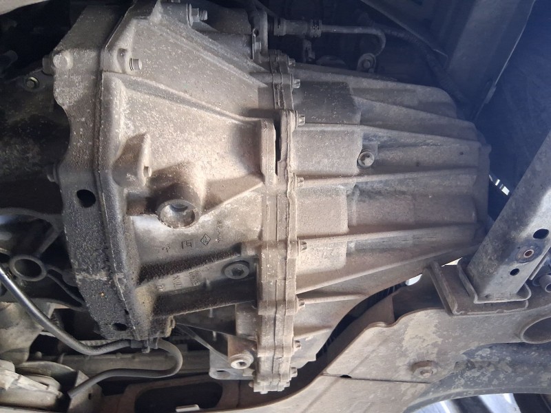 Recambio de caja cambios para renault megane iii hatchback (bz0/1_, b3_) 1.5 dci referencia OEM IAM TL4A022 8201184199 