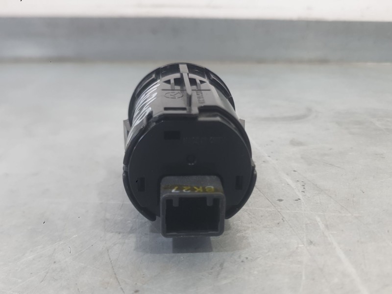 Recambio de boton start/stop para mazda 2 lim. () black tech edition referencia OEM IAM   