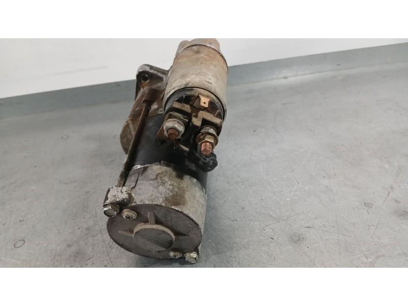 Recambio de motor arranque para hyundai h-1 / starex autobús (a1) 2.5 d referencia OEM IAM 3610042011  