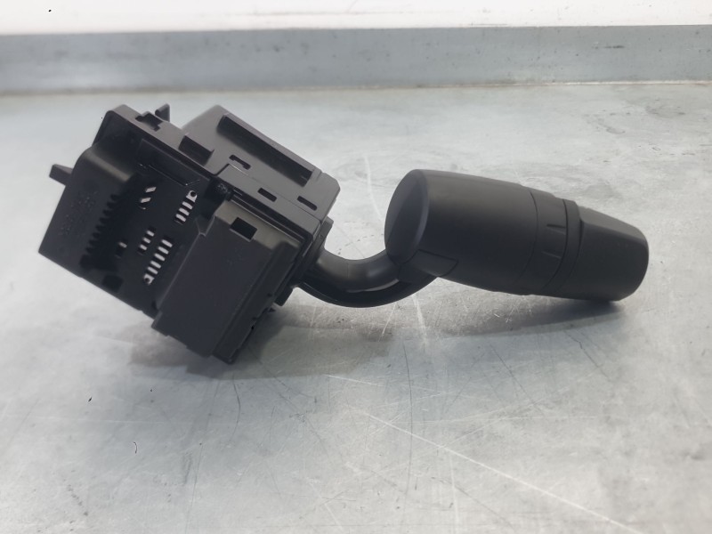 Recambio de mando intermitentes para mazda 2 lim. () black tech edition referencia OEM IAM DA6D66122B  DA6D66122B LUCES-DA6B6612