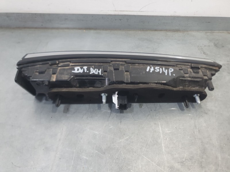 Recambio de piloto trasero derecho interior para opel mokka 1.2 (76) referencia OEM IAM 9833944580  
