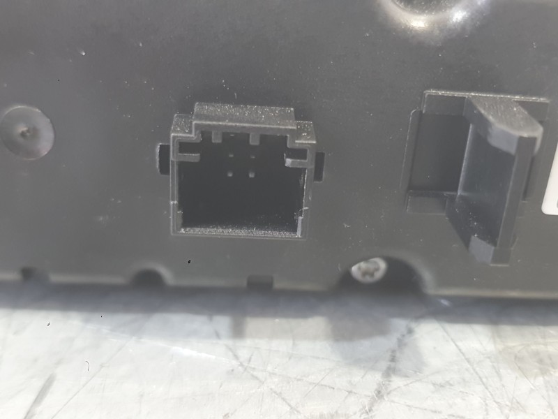 Recambio de mando climatizador para opel mokka 1.2 (76) referencia OEM IAM 9831888480  