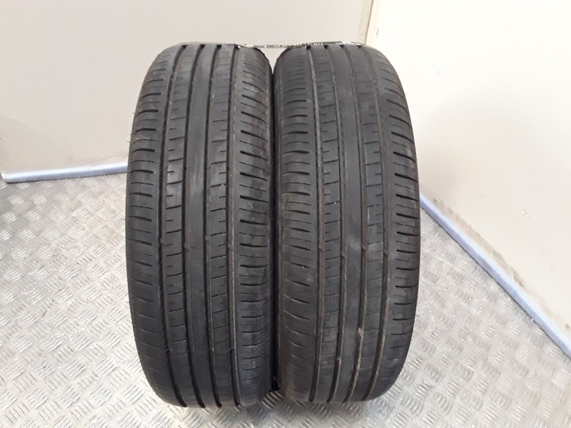 Recambio de neumatico pareja para neumaticos reutilizados - referencia OEM IAM 185651588H TRIANGLE 185/65/15/88H