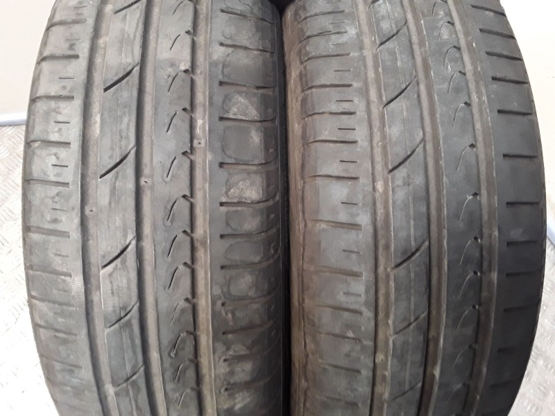 Recambio de neumatico pareja para neumaticos reutilizados - referencia OEM IAM 185651588T GTRADIAL 185/65/15/88T